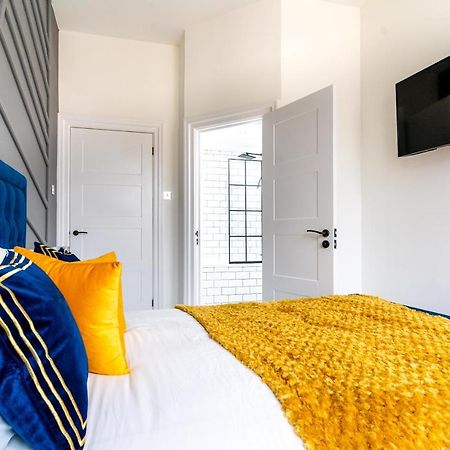 ULTRA LAVISH APARTMENT SLEEPS 4 GUEST COMFY, NETFLIX, 1 x Double Bed , 2 x Single Beds Glasgow Exterior foto