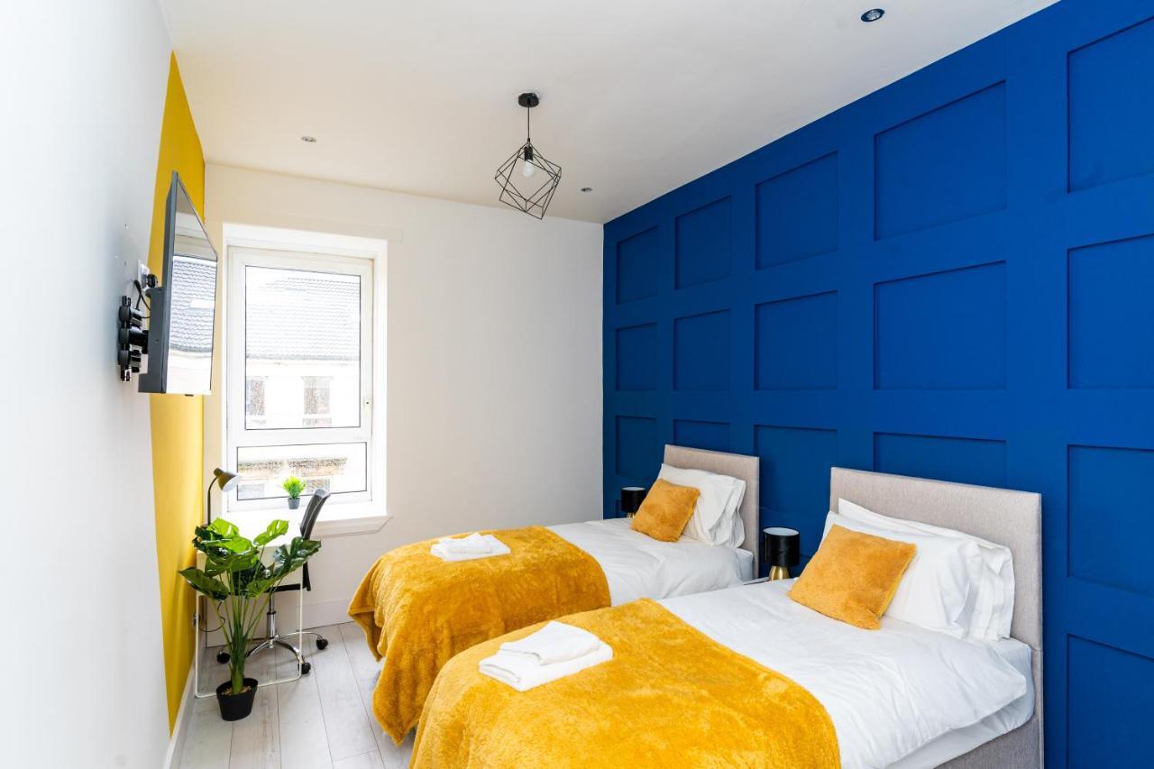 ULTRA LAVISH APARTMENT SLEEPS 4 GUEST COMFY, NETFLIX, 1 x Double Bed , 2 x Single Beds Glasgow Exterior foto