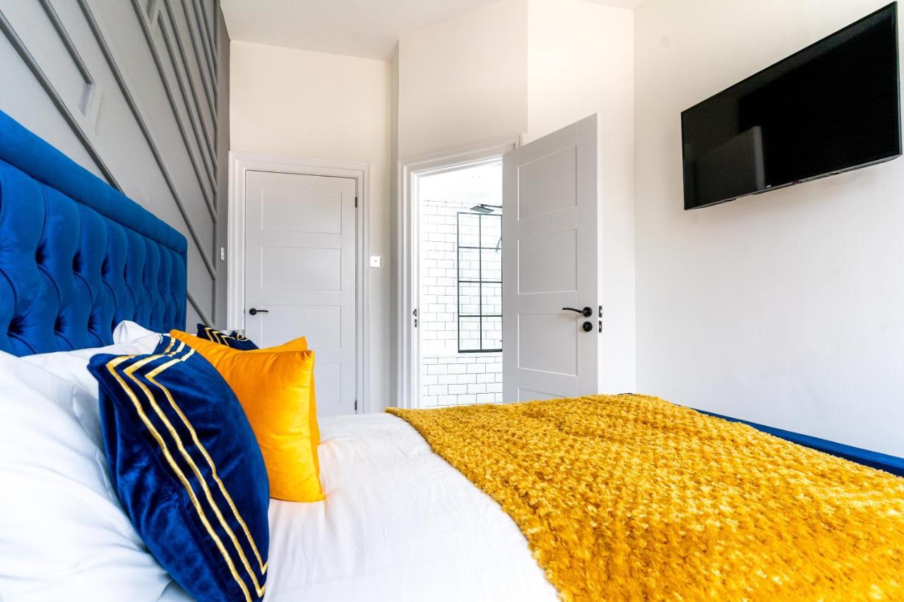 ULTRA LAVISH APARTMENT SLEEPS 4 GUEST COMFY, NETFLIX, 1 x Double Bed , 2 x Single Beds Glasgow Exterior foto